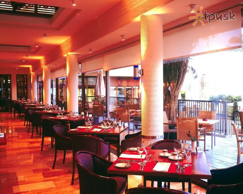 Фото отеля Columbia Beachotel Pissouri 4* Limasola Kipra bāri un restorāni