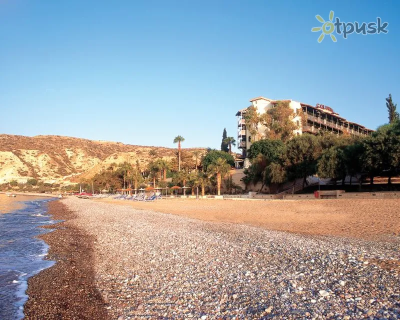 Фото отеля Columbia Beachotel Pissouri 4* Лімассол Кіпр пляж