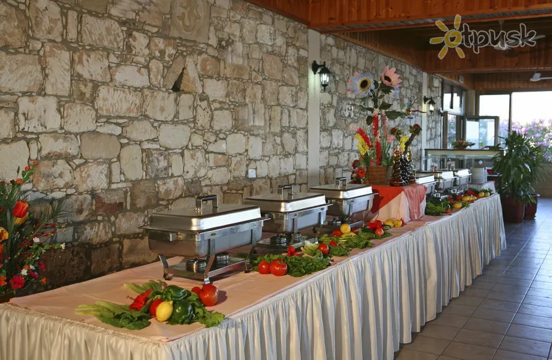 Фото отеля Corallia Beach Hotel Apts 4* Patoss Kipra bāri un restorāni