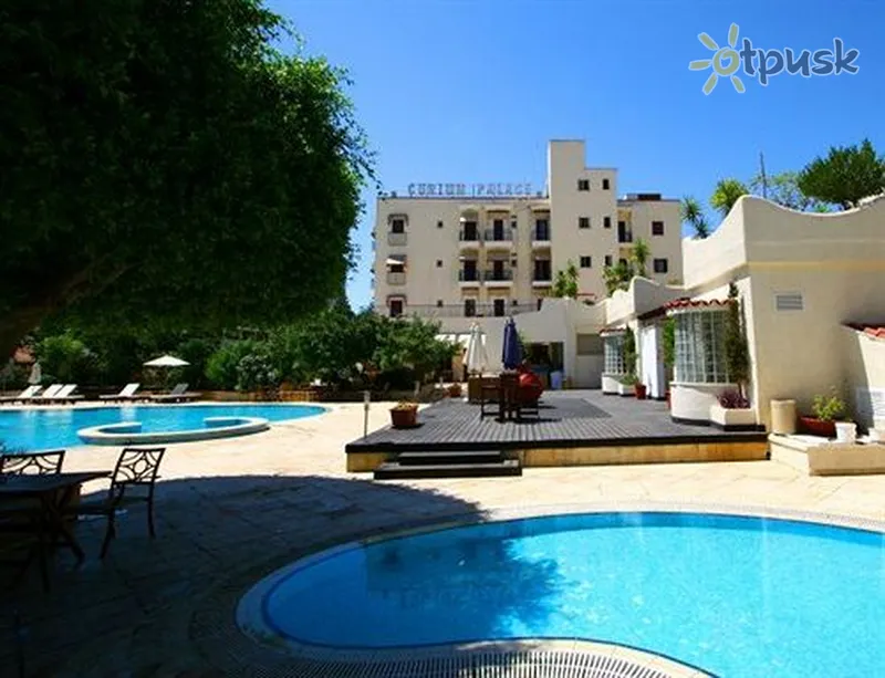 Фото отеля Curium Palace Hotel 4* Limasolis Kipras išorė ir baseinai