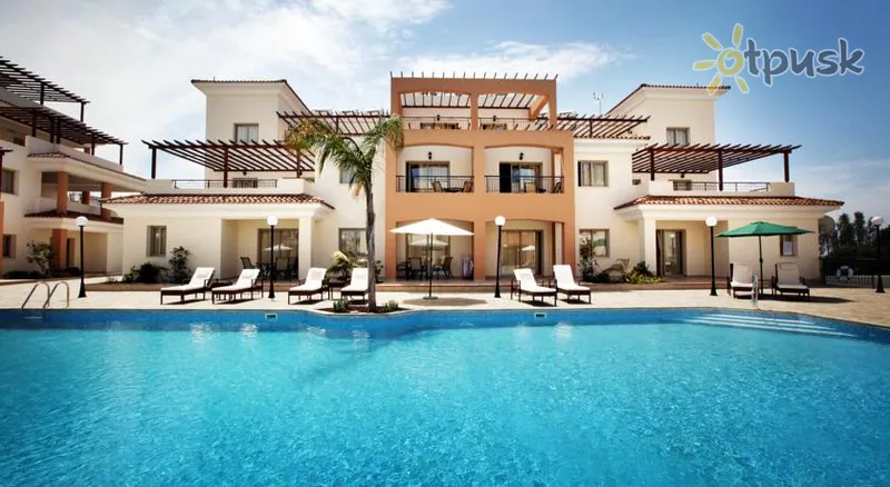 Фото отеля Oracle Exclusive Resort 4* Пафос Кипр экстерьер и бассейны