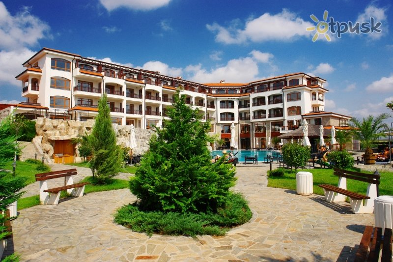 Фото отеля The Vineyards Resort 4* Равда Болгария экстерьер и бассейны