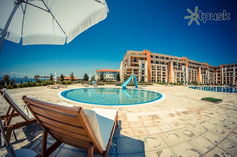 Фото отеля Prestige Fort Beach 3* Šventasis Vlasas Bulgarija išorė ir baseinai
