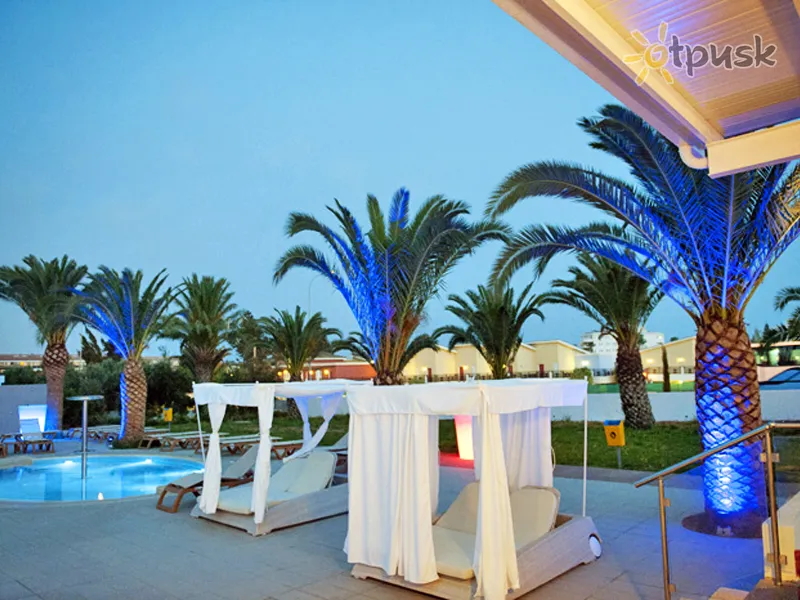 Фото отеля Atlantica Stavrolia Gardens 3* Айя Напа Кіпр екстер'єр та басейни