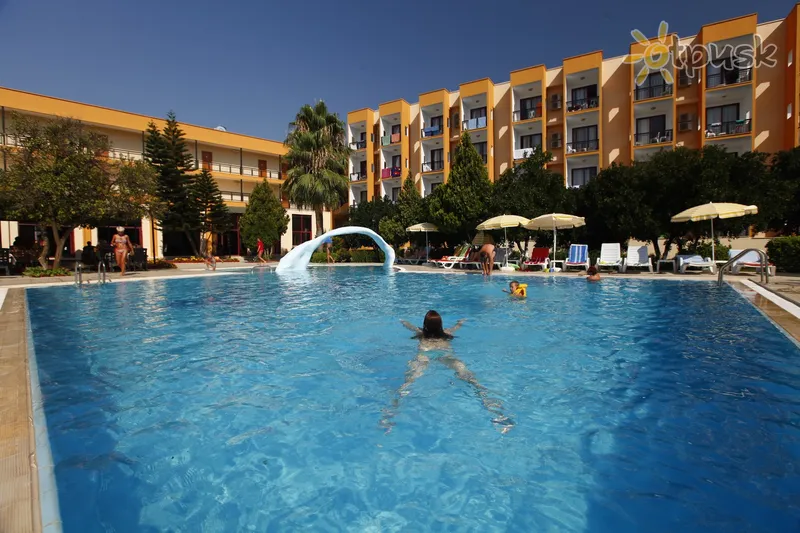 Фото отеля Korient Mira Hotel 3* Кемер Туреччина екстер'єр та басейни