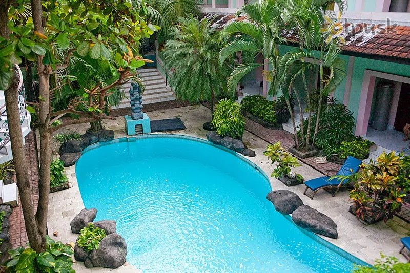 Фото отеля Villa Puri Royan 2* Džimbaranas (Balis) Indonezija išorė ir baseinai