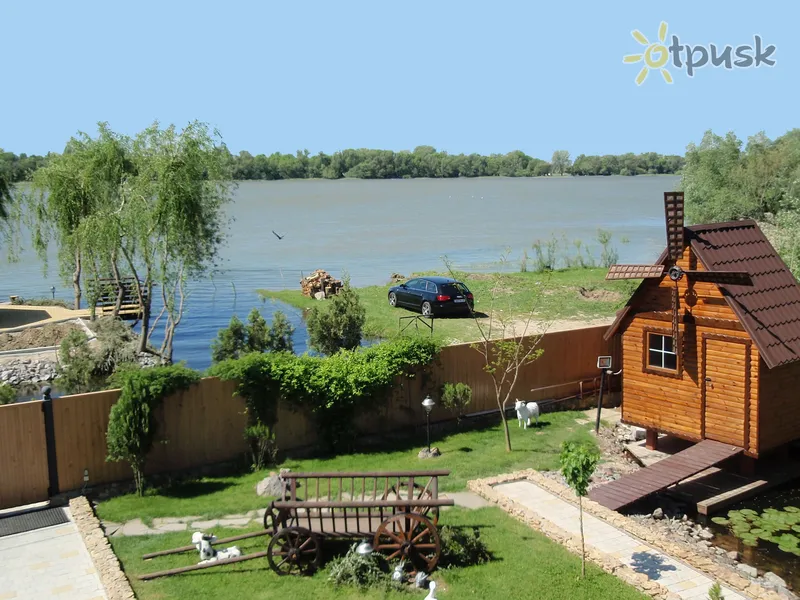Фото отеля Тихая Гавань 2* Вилково Украина экстерьер и бассейны