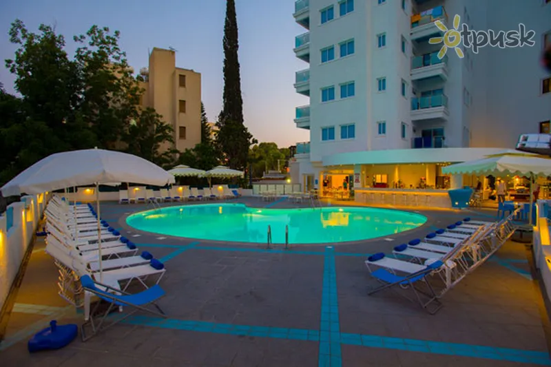 Фото отеля Tsanotel 3* Limasolis Kipras išorė ir baseinai