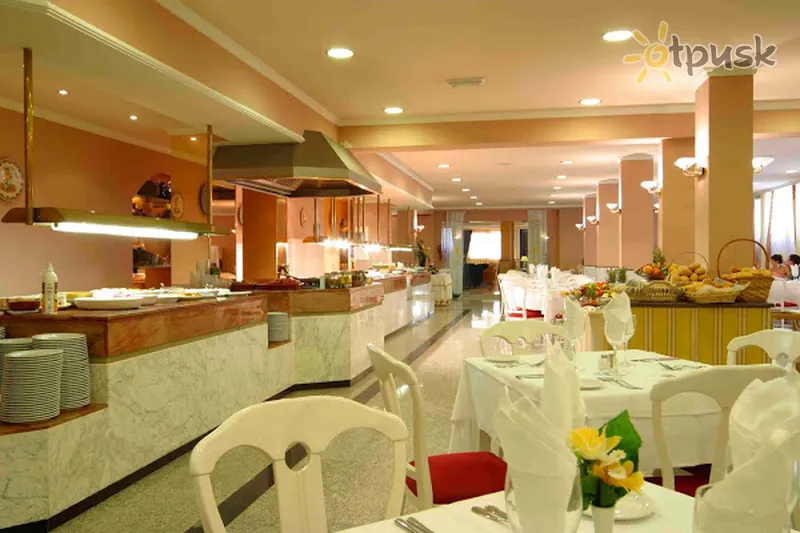 Фото отеля Las Arenas Hotel 4* Costa del Sol Spānija bāri un restorāni