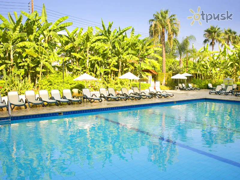 Фото отеля Atlantica Gardens 3* Limasolis Kipras išorė ir baseinai
