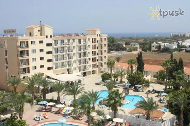 Фото отеля Tsokkos Sun Garden Hotel Apts 4* Protaras Kipras išorė ir baseinai
