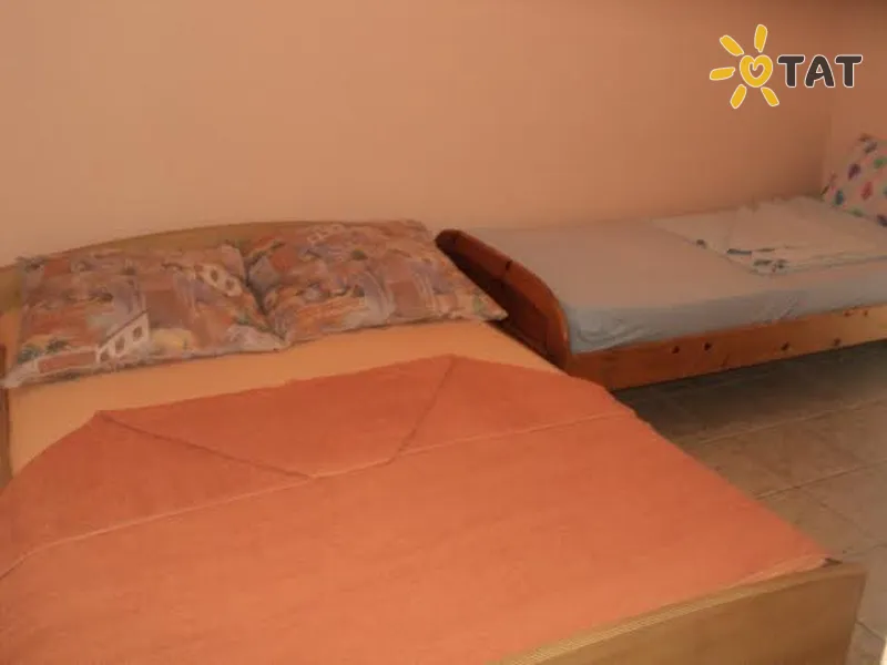Фото отеля Sanya Villa 3* Бечичі Чорногорія номери