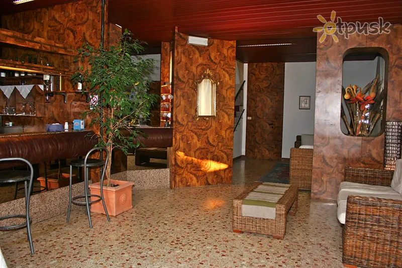 Фото отеля Happy Hotel 3* Rimini Itālija vestibils un interjers