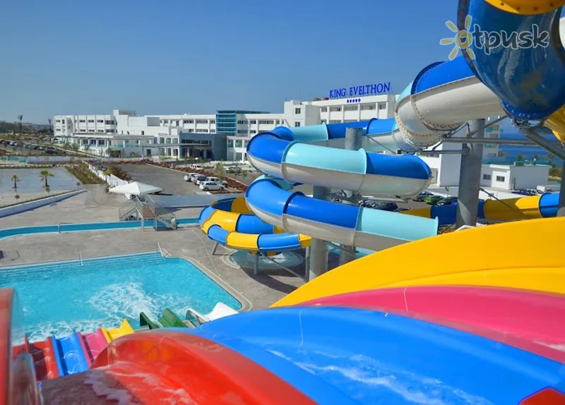 Фото отеля King Evelthon Beach Hotel & Resort 5* Пафос Кипр аквапарк, горки