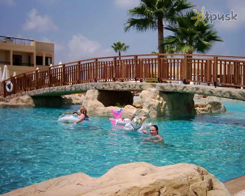 Фото отеля Panareti Coral Bay Resort 4* Пафос Кипр для детей