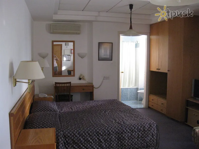 Фото отеля Chrielka Hotel Apartment 3* Limasolis Kipras kambariai
