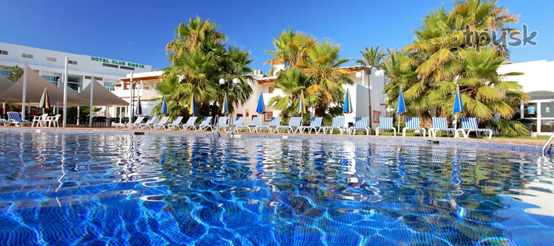 Фото отеля Sirenis Hotel Club Siesta 4* par. Ibiza Spānija ārpuse un baseini