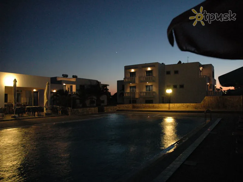 Фото отеля Bouradanis Village Hotel Studios & Apartments 3* Kosas Graikija išorė ir baseinai