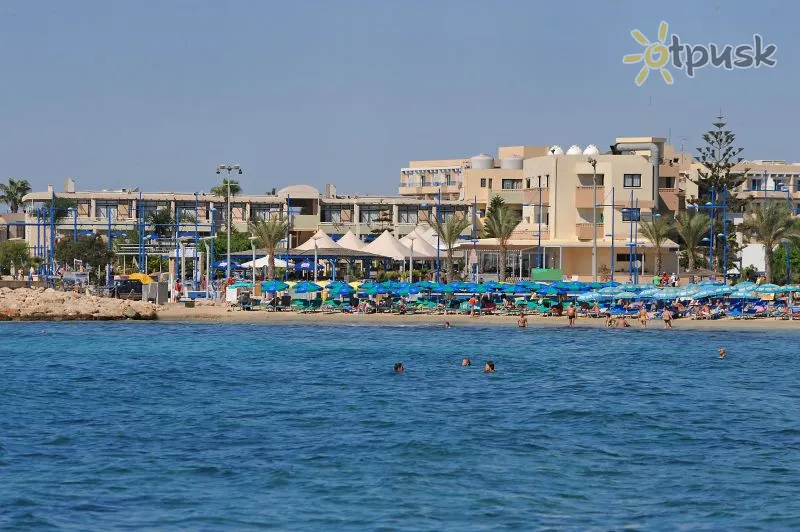 Фото отеля Limanaki Beach Hotel 3* Ayia Napa Kipras papludimys