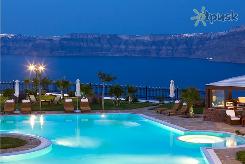 Фото отеля Maison Des Lys 4* Santorini Graikija išorė ir baseinai