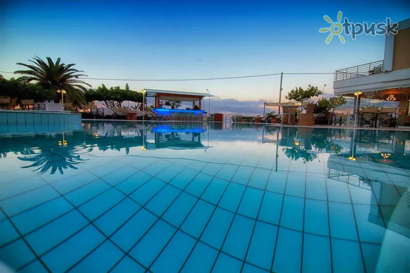 Фото отеля Heliotrope Boutique & Resort Hotels 4* Lesbas Graikija išorė ir baseinai