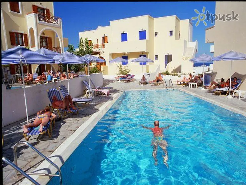 Фото отеля Sirigos Selini Hotel 2* о. Санторини Греция экстерьер и бассейны