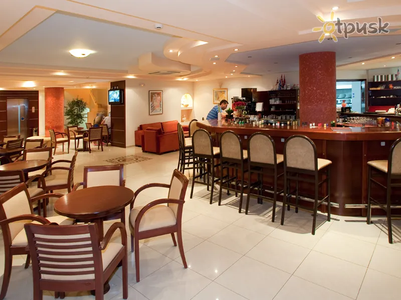 Фото отеля Poseidonia Apartment 4* Rodas Graikija barai ir restoranai