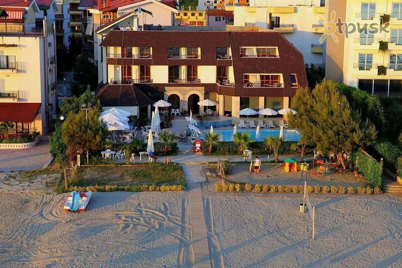 Фото отеля OAZ Hotel 3* Duresas Albanija išorė ir baseinai