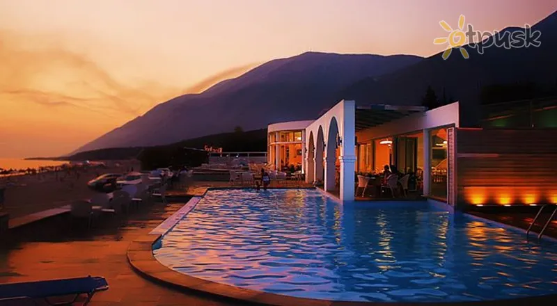 Фото отеля Drymades Inn 3* Dhermi Albanija išorė ir baseinai