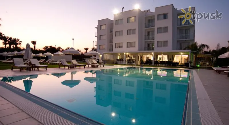 Фото отеля Frixos Suites Hotel apts 3* Ларнака Кипр экстерьер и бассейны
