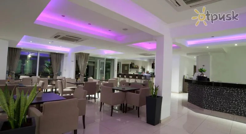 Фото отеля Frixos Suites Hotel apts 3* Ларнака Кіпр бари та ресторани