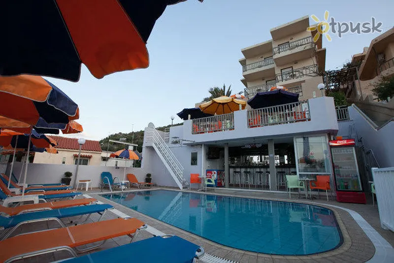 Фото отеля 4S Beach Apartments 3* о. Крит – Іракліон Греція екстер'єр та басейни