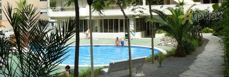 Фото отеля Arquus Apartamentos 2* Коста Дорада Іспанія екстер'єр та басейни