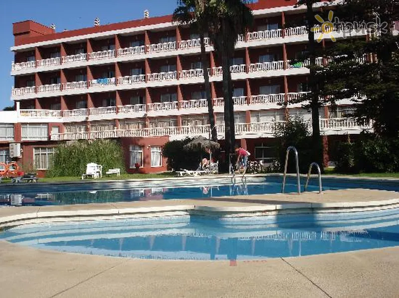 Фото отеля Vita Los Alamos Hotel 3* Коста Дель Соль Испания экстерьер и бассейны