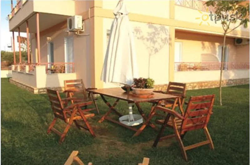 Фото отеля Dream Drop Studios 3* Peloponesas Graikija išorė ir baseinai