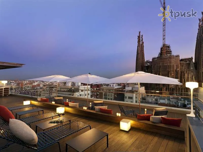 Фото отеля Ayre Hotel Rosellon 4* Барселона Испания экстерьер и бассейны