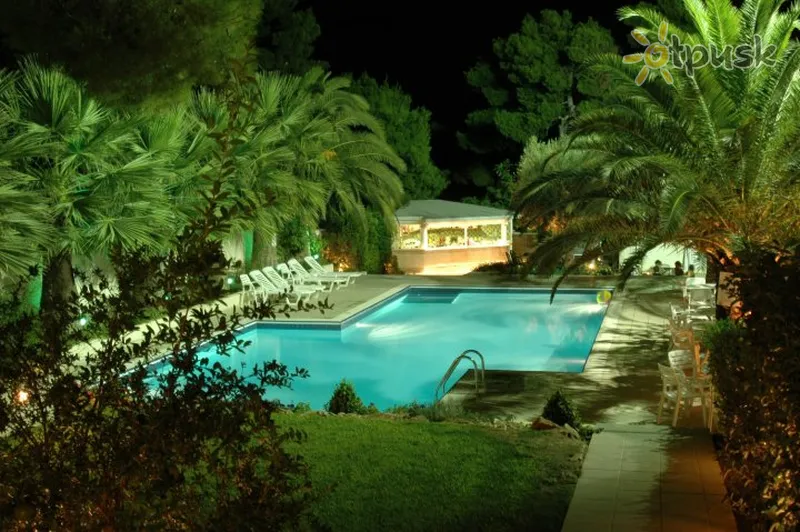 Фото отеля Myrto Hotel 3* Atika Graikija išorė ir baseinai