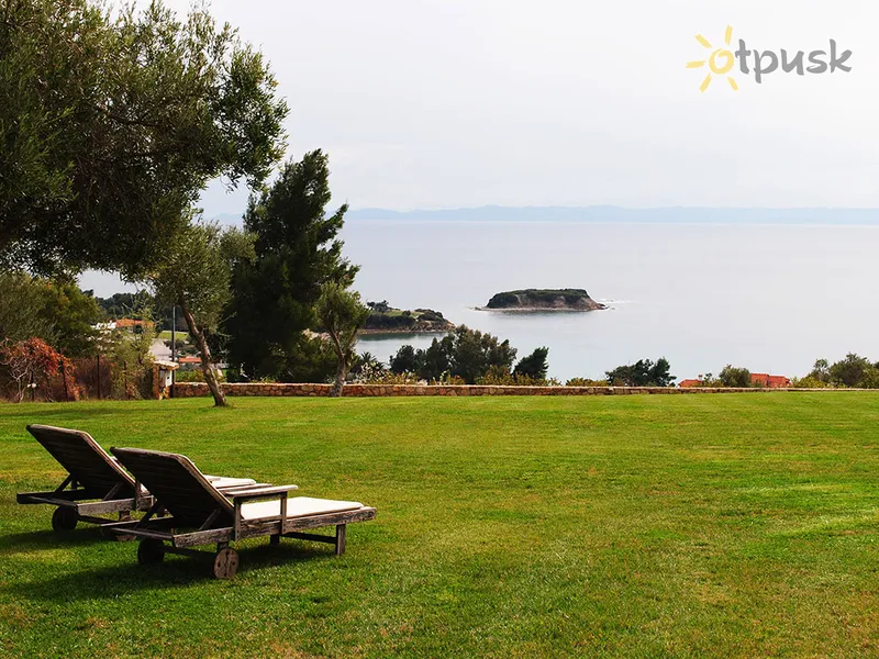 Фото отеля Castri Villa 2* Halkidiki — Sitonija Grieķija ārpuse un baseini