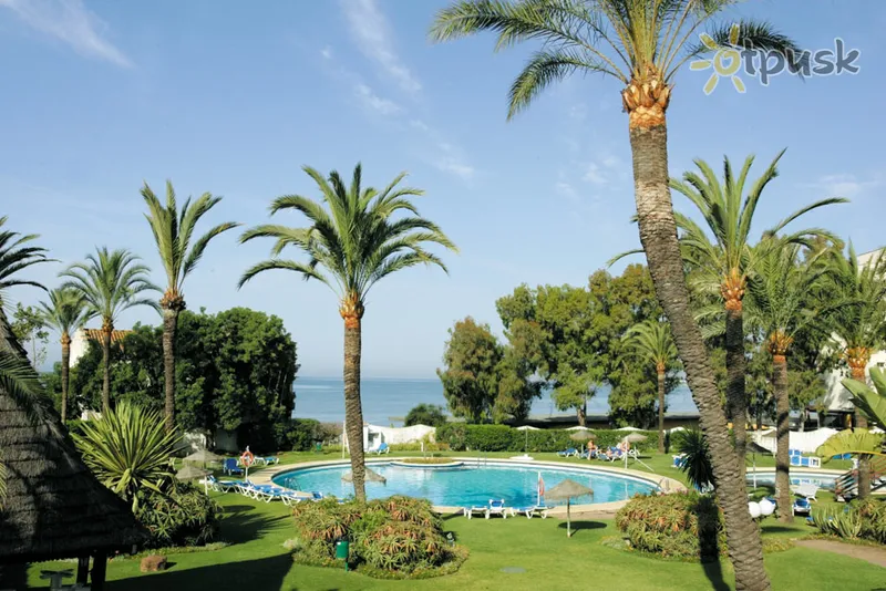 Фото отеля Atalaya Park Golf Hotel & Resort 4* Kosta del Solis Ispanija išorė ir baseinai