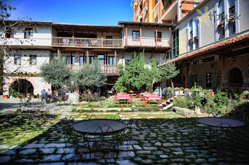 Фото отеля Tradita Hotel 3* Škoderis Albanija išorė ir baseinai
