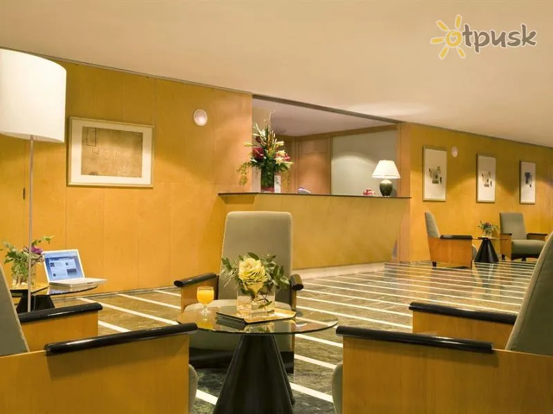 Фото отеля Citadines Prestige Ramblas Barcelona Hotel 3* Барселона Испания лобби и интерьер