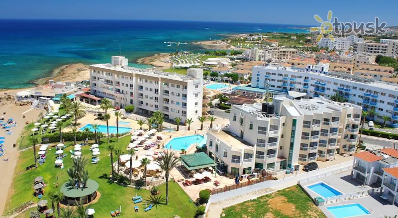 Фото отеля Domniki Hotel Apts 3* Protaras Kipra ārpuse un baseini