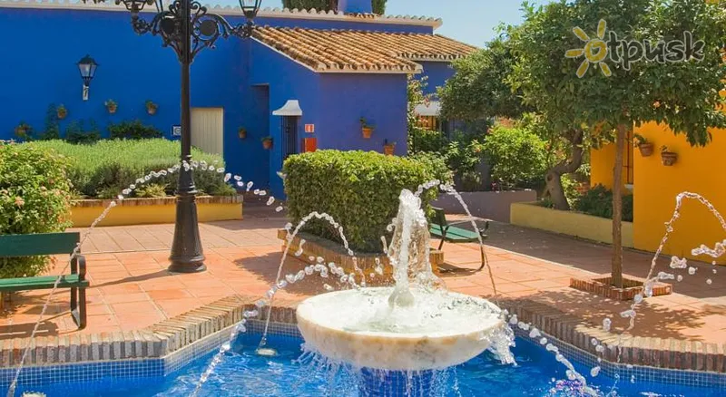 Фото отеля Marbella Playa Hotel 4* Коста Дель Соль Іспанія екстер'єр та басейни