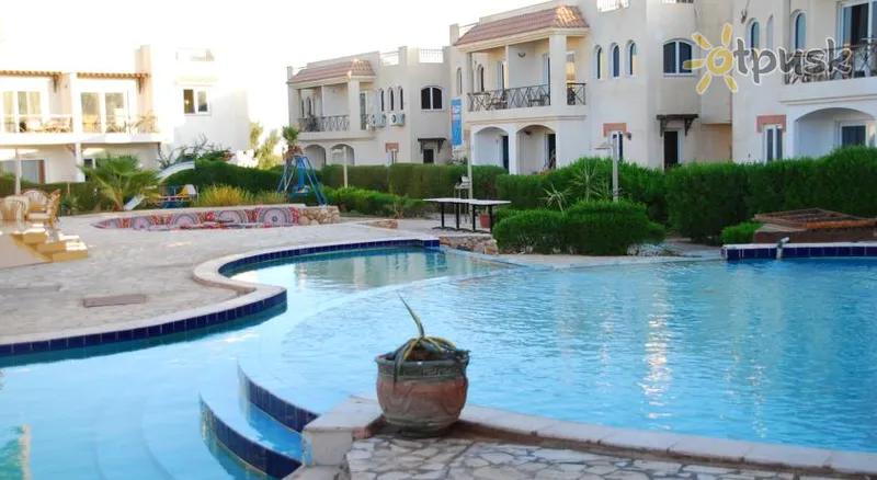 Фото отеля Logaina Sharm Resort 3* Шарм эль Шейх Египет экстерьер и бассейны