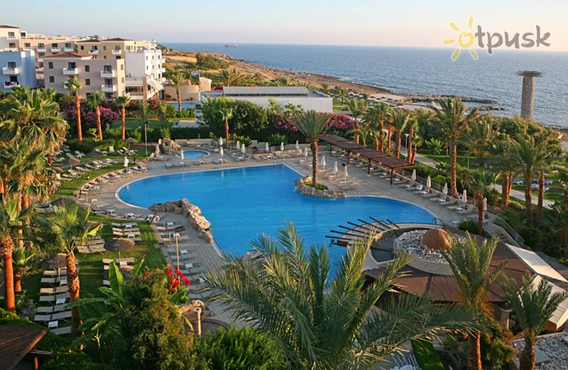 Фото отеля St. George Hotel Spa & Golf Beach Resort 4* Patoss Kipra ārpuse un baseini