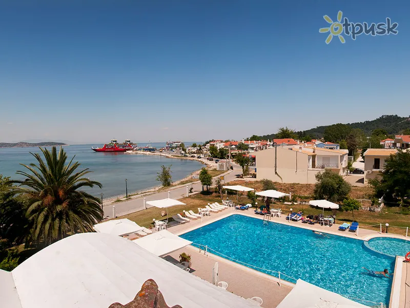 Фото отеля Vournelis Hotel 2* Tasas Graikija išorė ir baseinai