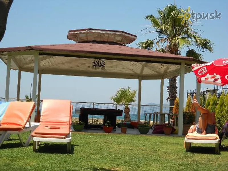 Фото отеля Mutlu Hotel 3* Fethiye Turcija ārpuse un baseini