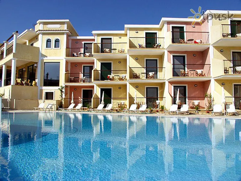 Фото отеля Strofades Beach Hotel 3* Zakintas Graikija išorė ir baseinai