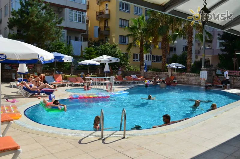Фото отеля Alanya Dreams Apart Hotel 3* Alanija Turkija išorė ir baseinai