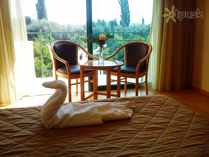 Фото отеля Natura Beach Hotel & Villas 3* Patosas Kipras kambariai